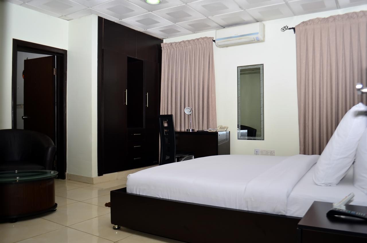 De Rigg Place - Alaka Estate, Surulere Lagos Exteriér fotografie