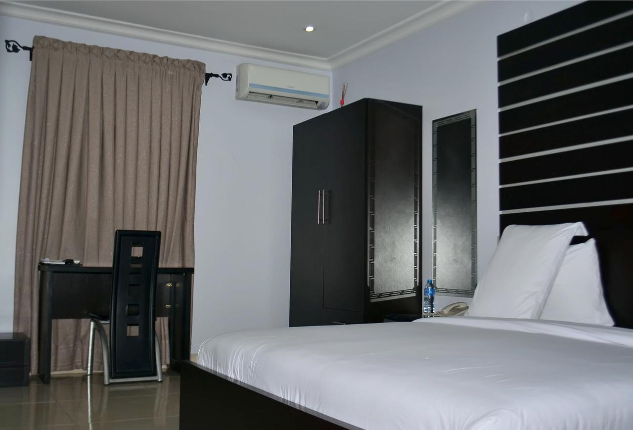 De Rigg Place - Alaka Estate, Surulere Lagos Exteriér fotografie