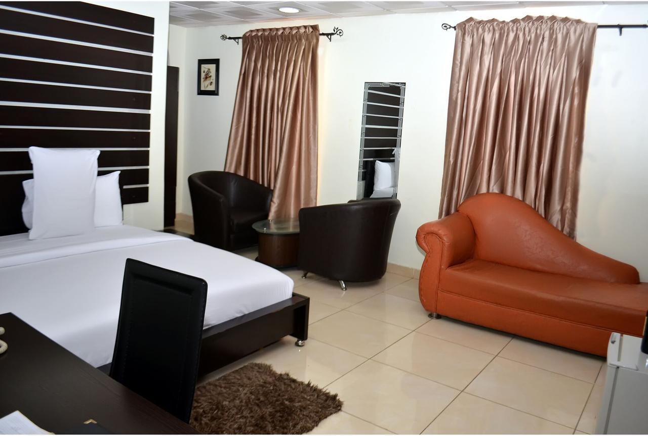 De Rigg Place - Alaka Estate, Surulere Lagos Exteriér fotografie